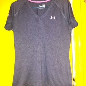 UA tshirt- heat gear